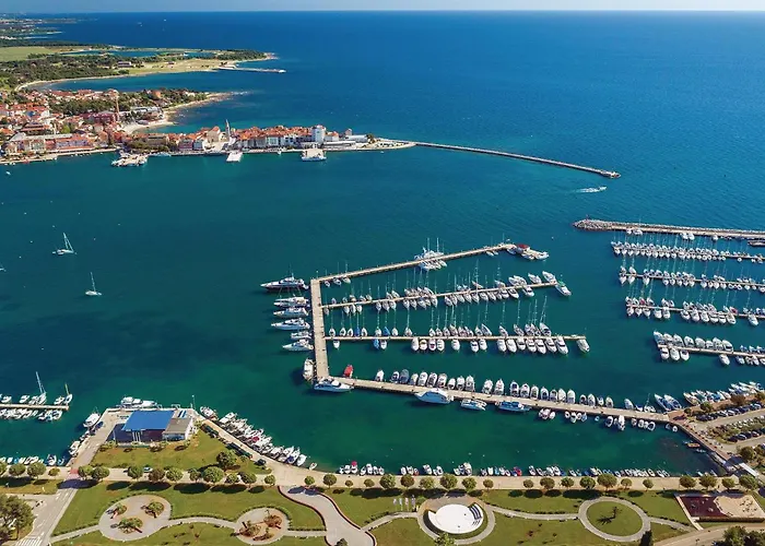 Cozy Home In Umag With Wifi